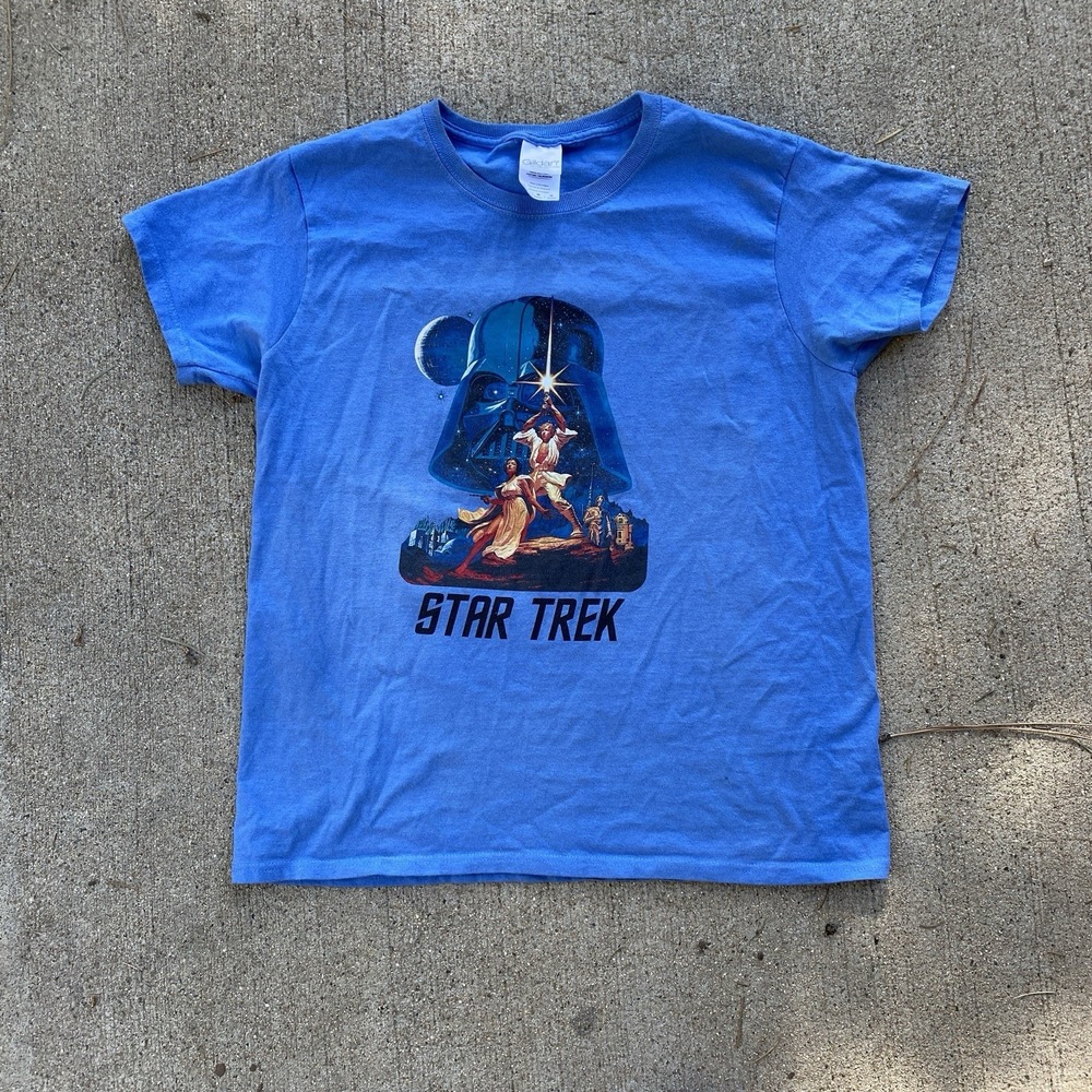 Vintage Star Wars / Star Trek Tee Shirt Funny Medium Light Blue